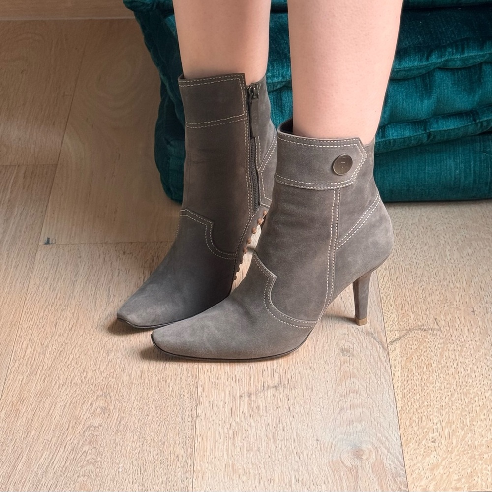 Tod’s Grey Suede Ankle Boots – Italian Leather Designer Boots